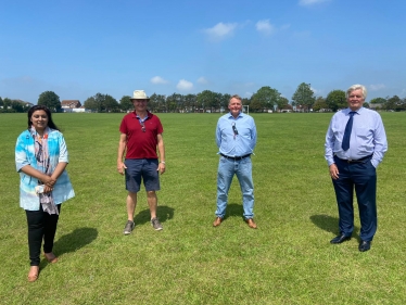 Nus Ghsni MP meets Councillors